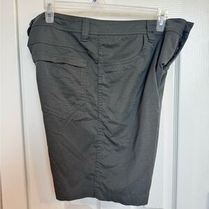 Toad&Co Men's Charcoal Shorts